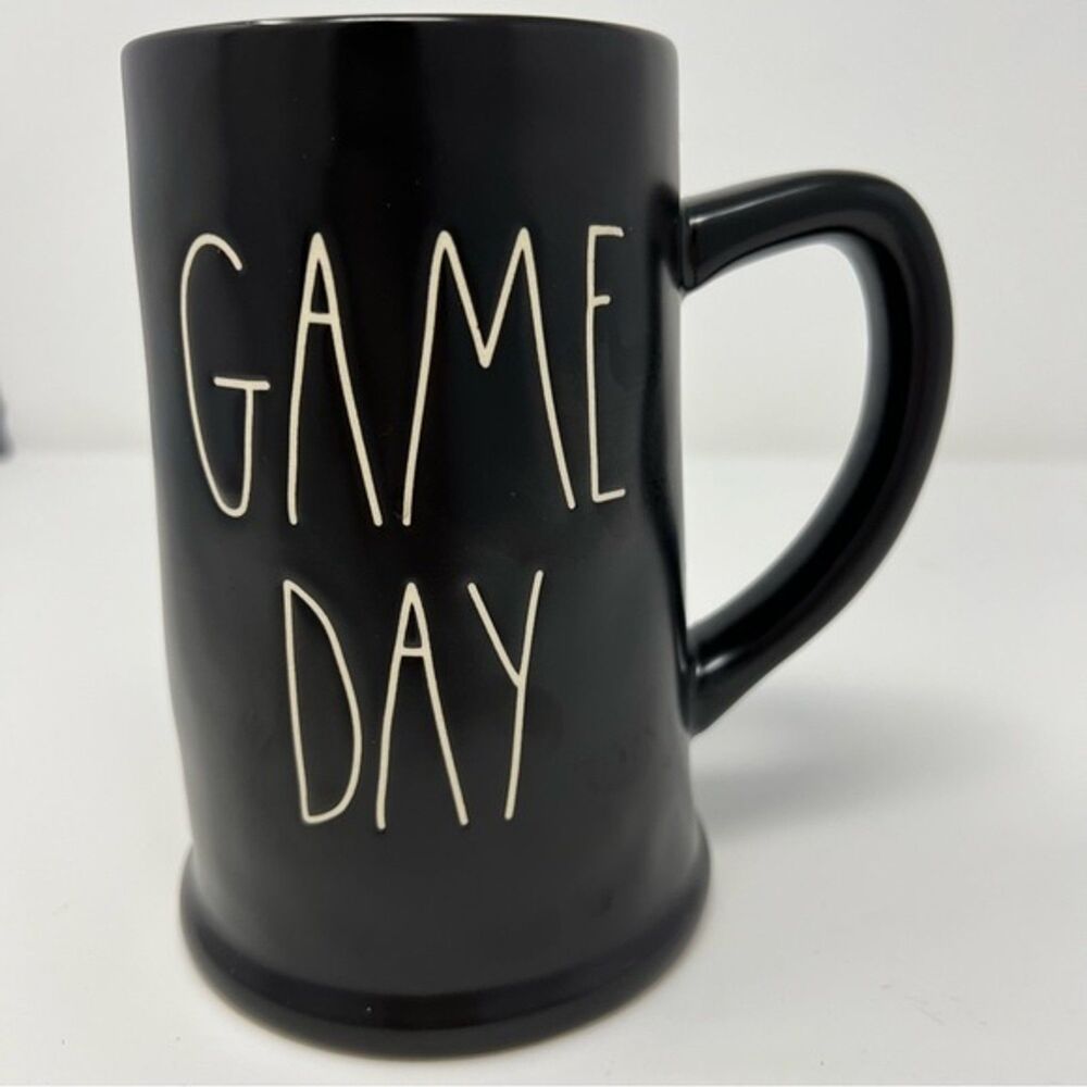 Rae Dunn Game Day 22 ounce mug Tall